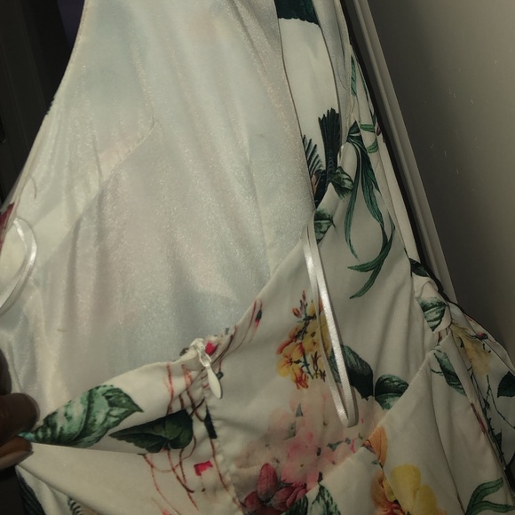 L’Atiste by Amy Floral Halter wide leg Jumpsuit S - Picture 5 of 7